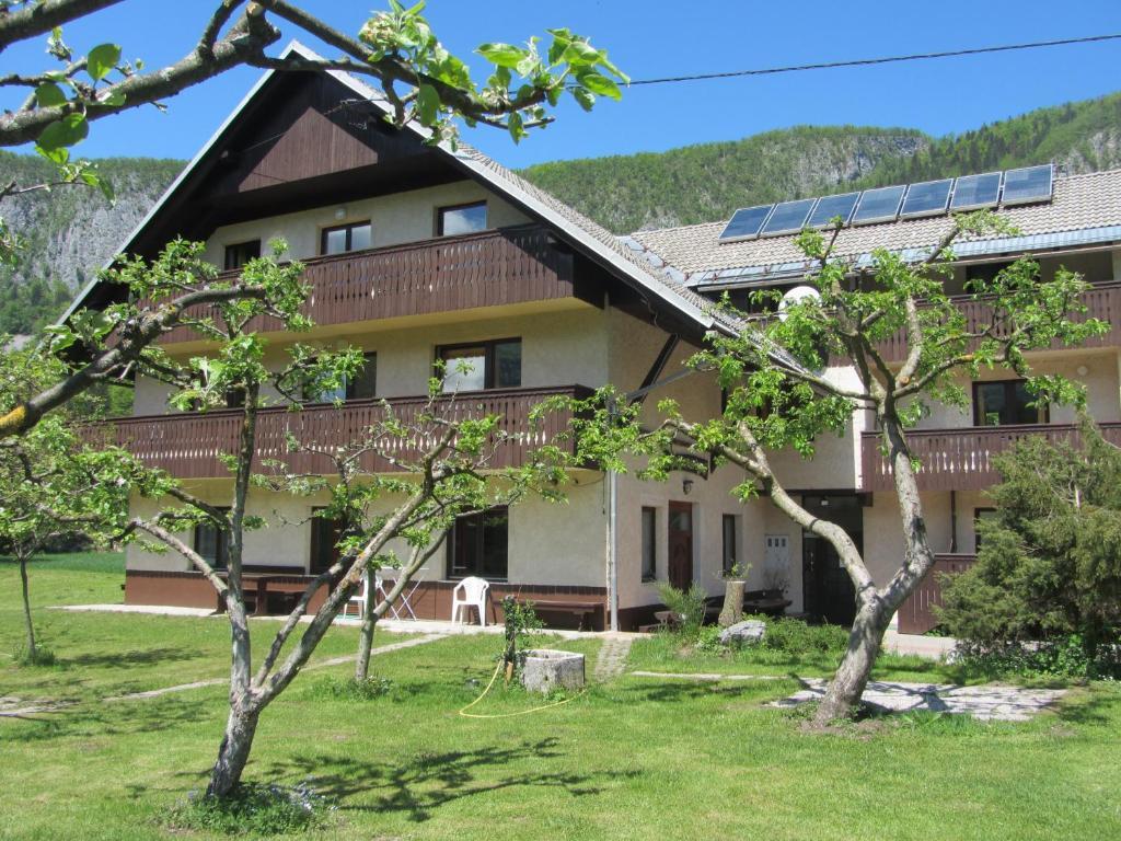 Apartments Arh Бохинь Экстерьер фото